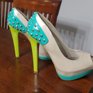 Womans heels